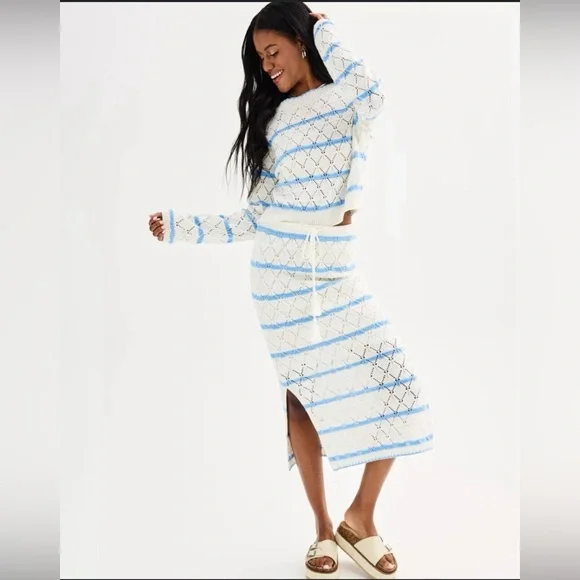 NWT Freshman Blue and White Knit Skirt Set $70 - Picture 3 of 12